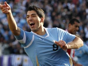 Suarez vola in Spagna: è un giocatore del Barcellona