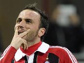 Pazzini operato al ginocchio: lungo stop per il rossonero